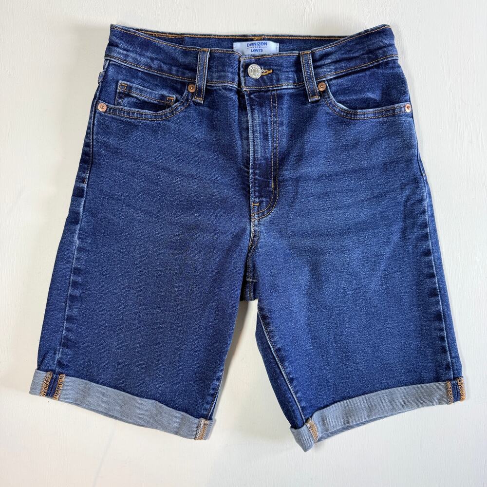 Denizen Levi's Women Bermuda Denim Shorts Size 2 W26 Mid Rise Cuffed Dark Wash